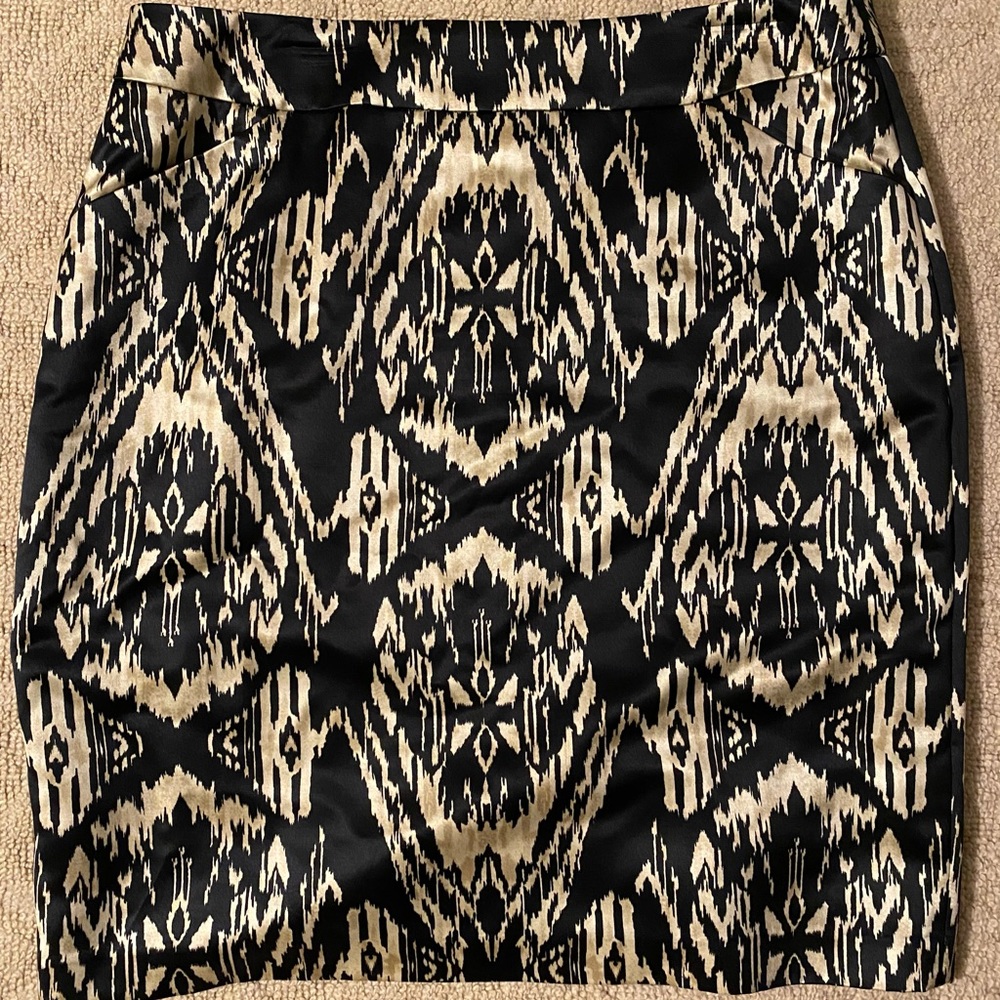 Jones new York Knee Length Skirt Size 16